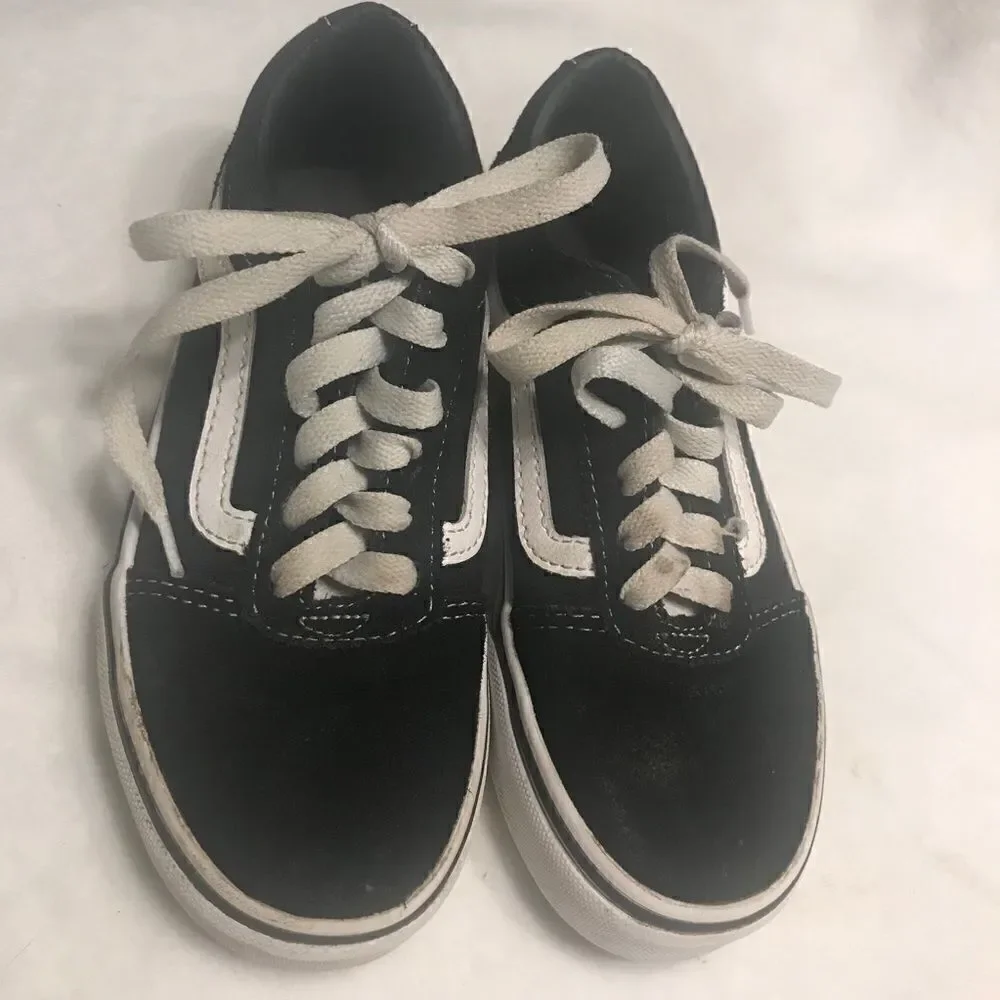 Vans Off the Wall Youth Suede Shoes